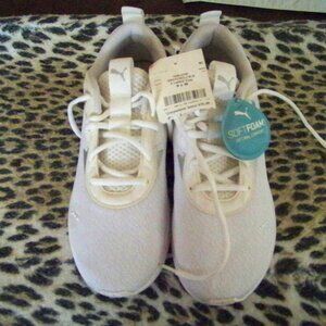 Brand new Puma sneakers